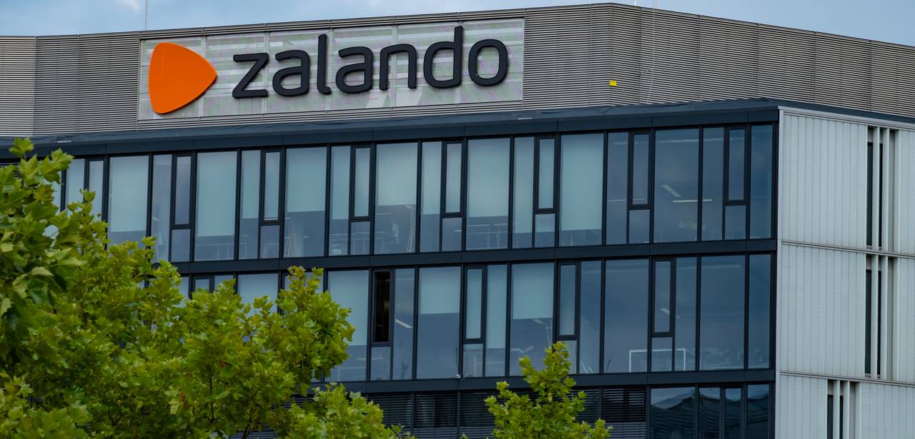 Zalando – Vom Schuhhändler zum Modegiganten mit vielfältigen Styles und Marken (Foto: AdobeStock 945640349- kittyfly)