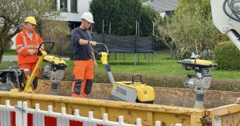 LEONHARD WEISS setzt auf vollelektrische Baumaschinen in (Foto: LEONHARD WEISS)