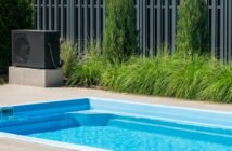 So finden Sie die richtige Pool-Wärmepumpe: Leistung, Größe und Effizienz im Überblick (Foto: AdobeStock - StockMediaProduction - 839410353)